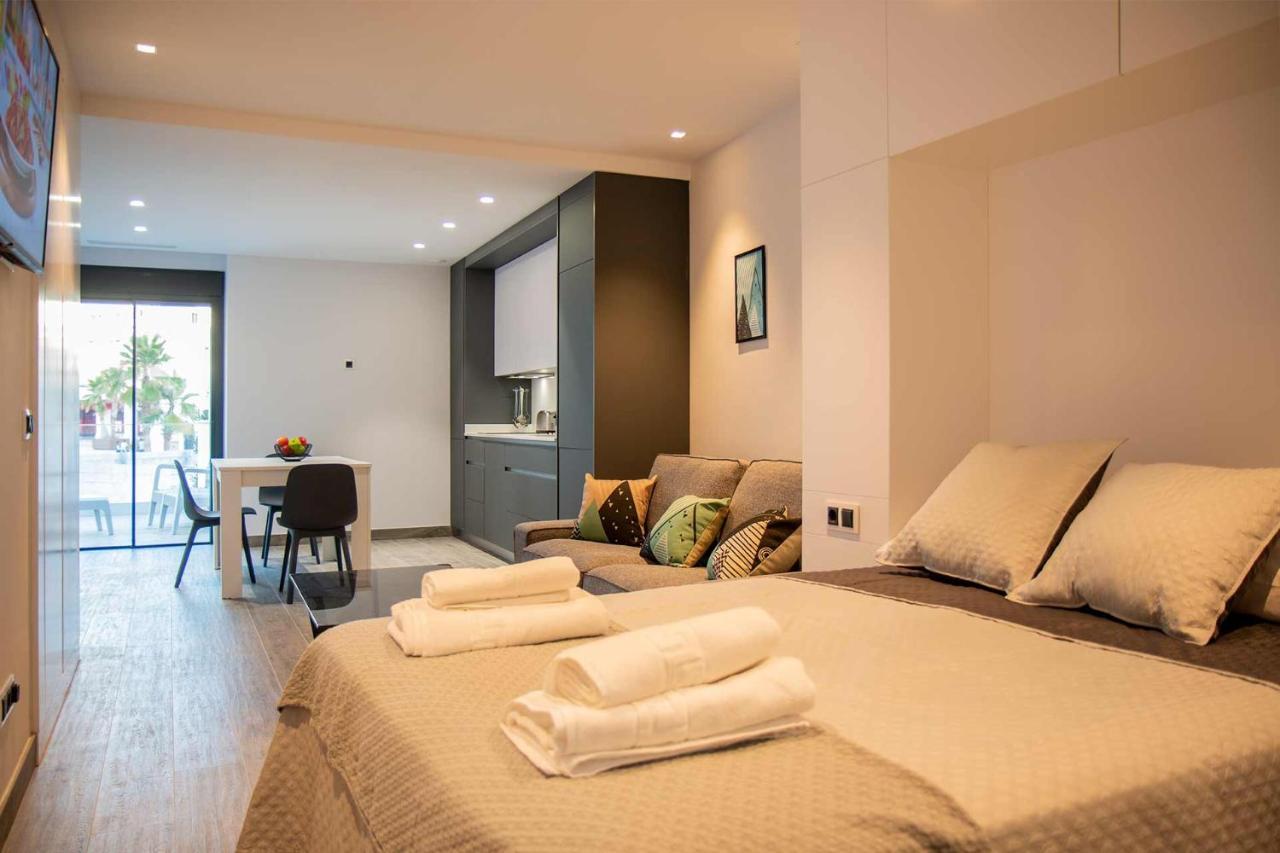 Apartamentos Vacacional En Plaza De Espana Nerja Eksteriør bilde